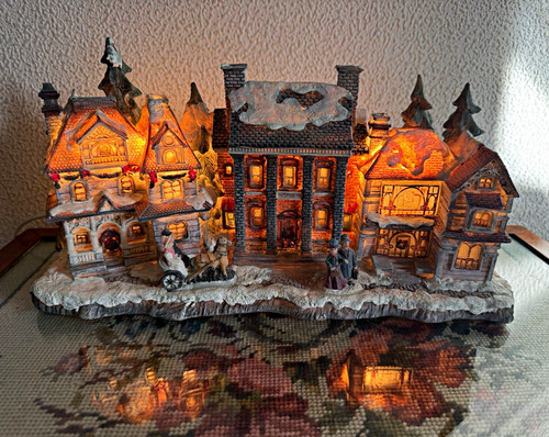 Lighted christmas village - lighted,