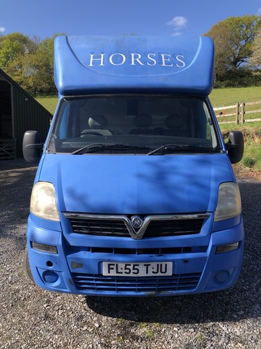 Vauxhall movano horsebox - vauxhall,