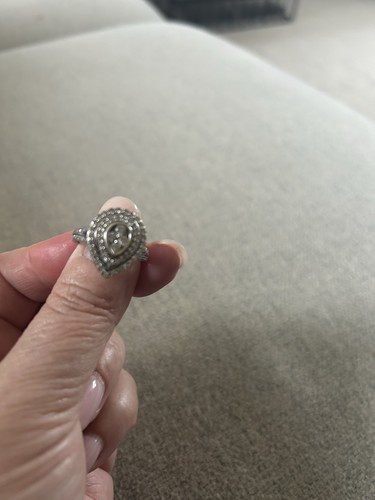 18ct white gold diamond - 18ct,