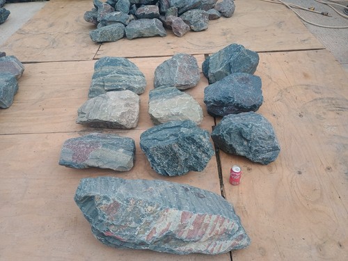 Large granite garden - ,