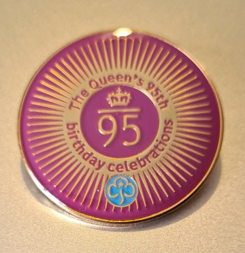 Je23 girl guides - girl, brownies