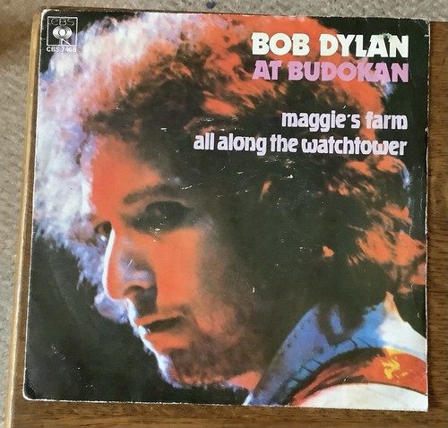 Bob dylan maggie farm live - maggie’s,