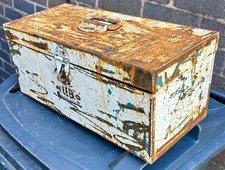Vintage metal tool box Nubo