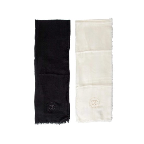 Chanel 2009 black - chanel, white