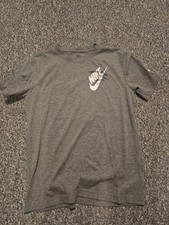 nike tshirt boys 12-13