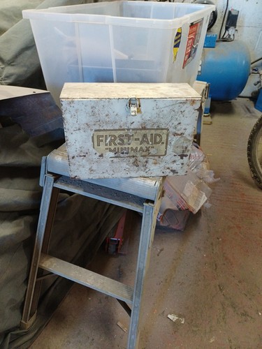 Vintage first aid minimax - aid,