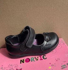 Norvic Girls Classic Back To