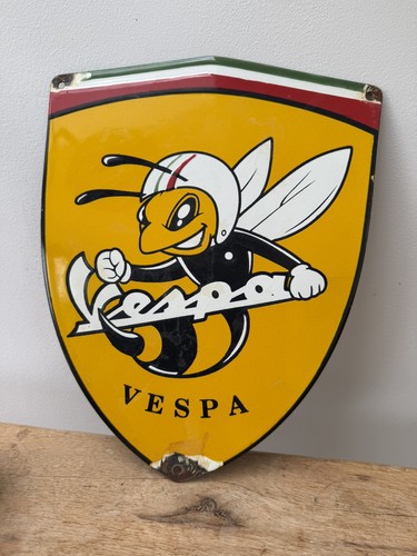 Enamel vespa sign vintage - vespa,