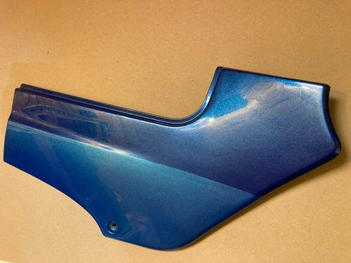 Side panel fairing cover - side,
