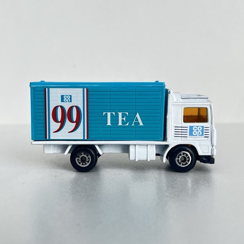 Matchbox volvo truck - truck, coop