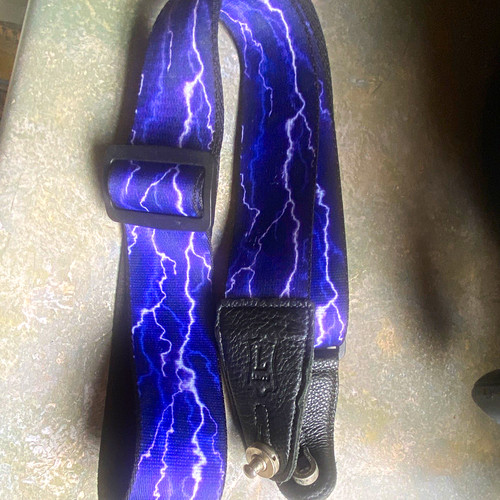 Purple lightning pattern - lightning,