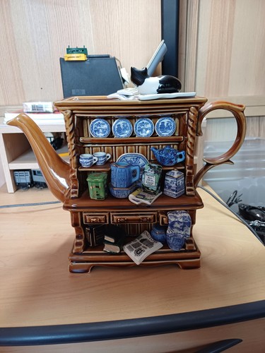 Ringtons teapot limited - ringtons,