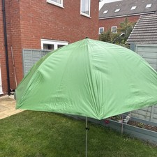 Vintage Heavy Duty Boss Fishing Umbrella In Excellent Condition