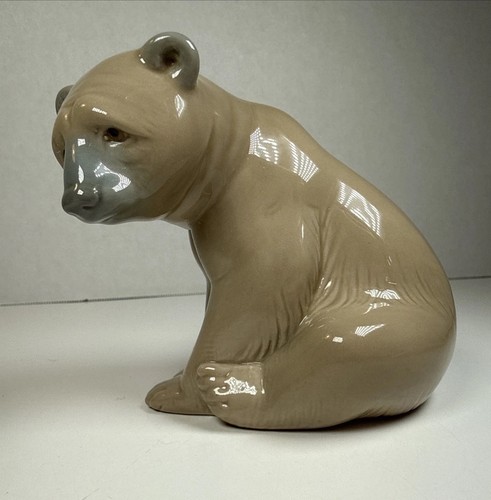 Retired lladro brown bear - lladro,