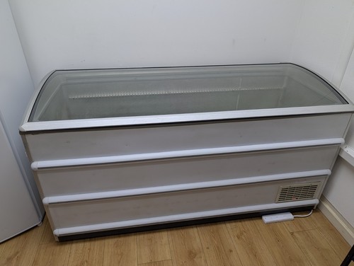 White deep display freezer - white,