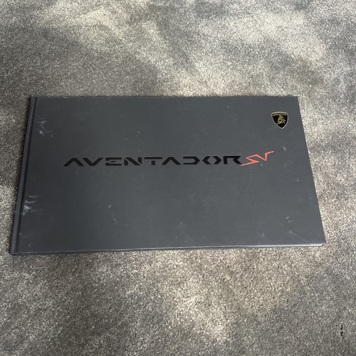 Lamborghini aventador 2015 - lamborghini,