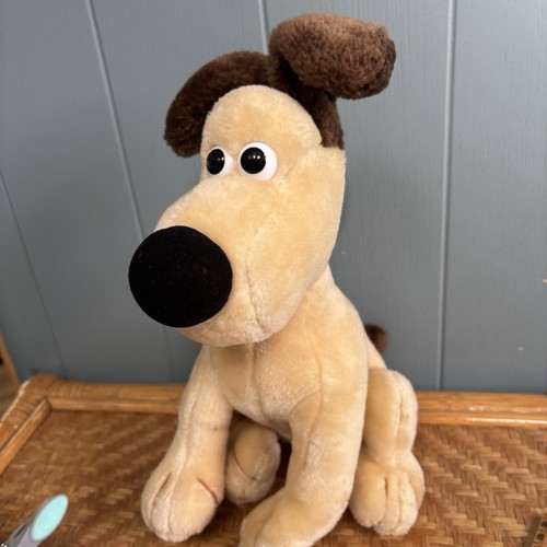 Wallace gromit plush - gromit,