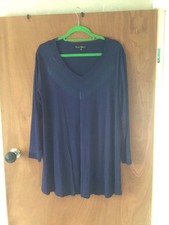 Ladies V-Neck Tunic Top By Frank Usher Size S/M Sequin Detail On Neck & Sleeves