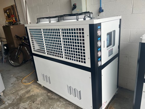 Chiller for cooling - for,
