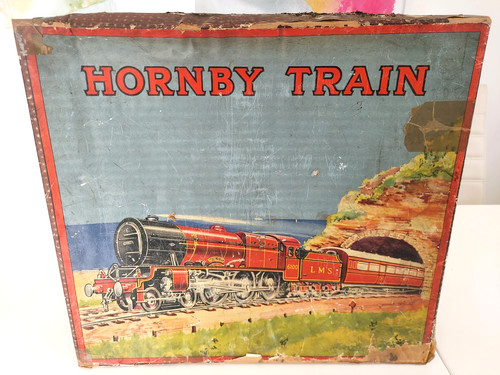 Gauge hornby clockwork train - o,