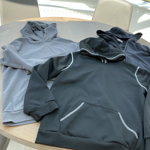 Bundle boys hoodies mixed - of,