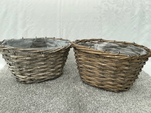 Wicker plant pots - pots, lined