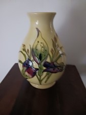 Moorcroft Wild Ayrum Lily