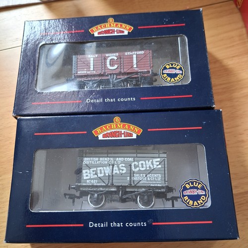 Bachmann gauge wagons - bachmann, oo