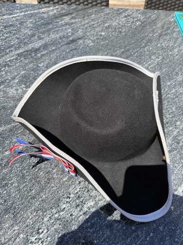 Colonial black tricorn hat - black,