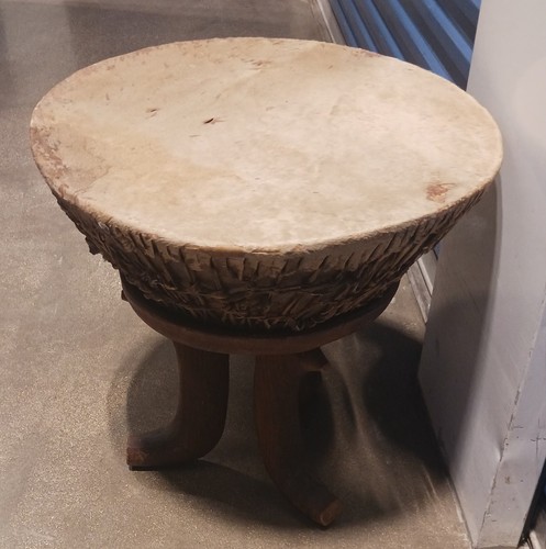 Huge vintage east central - huge,