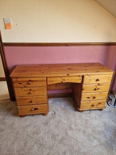 Vintage pine wood pedestal - pine,