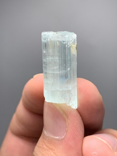 Natural rough aquamarine - natural,