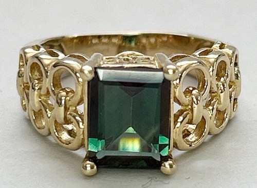 Gorgeous carat green - carat,
