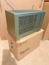Fractal design terra - design, jade