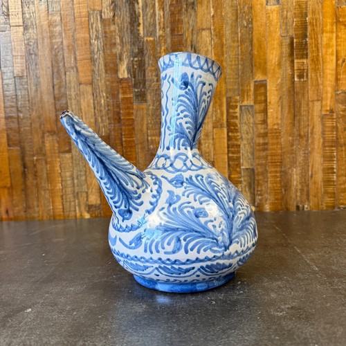 Vintage spanish talavera style - talavera,