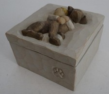 Willow Tree Hug Keepsake Box