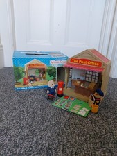 Vintage Sylvanian Families Post Office, Postman Samuel Stamp &extras with BoxVGC