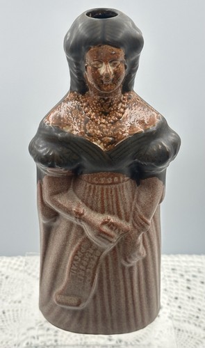 Denby pottery queen victoria - queen,