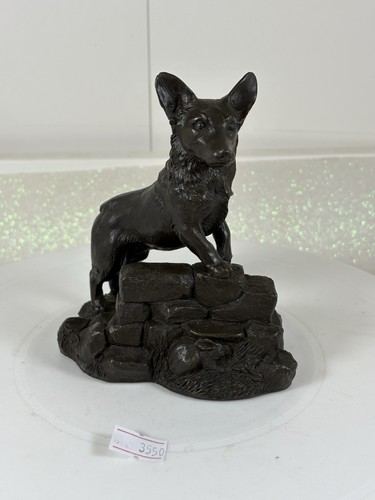 Cold cast corgi dog - cold,