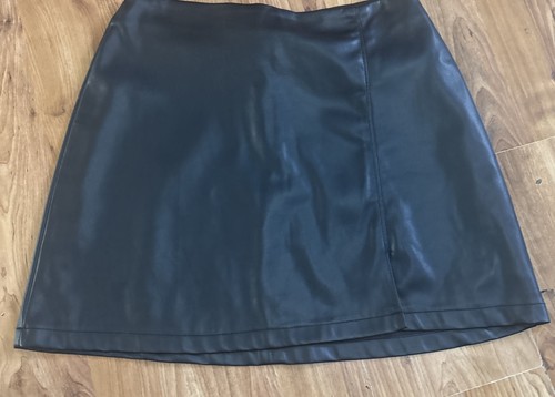 Ladies size black faux - uk,