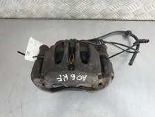 MERCEDES VITO W639 FRONT RIGHT  BRAKE CALIPER  2.1L DIESEL  2014