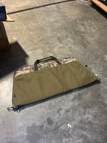 Titan compound bow case - compound,
