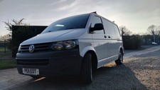 VOLKSWAGEN Transporter KOMBI /