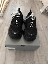 Balenciaga Triple S Triple