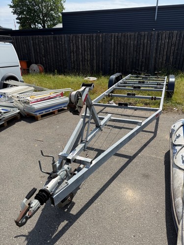 Boat trailer heavy - 25’,