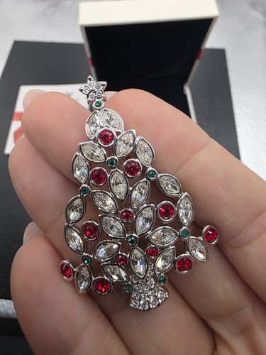 Signed swarovski pave - pave', crystal