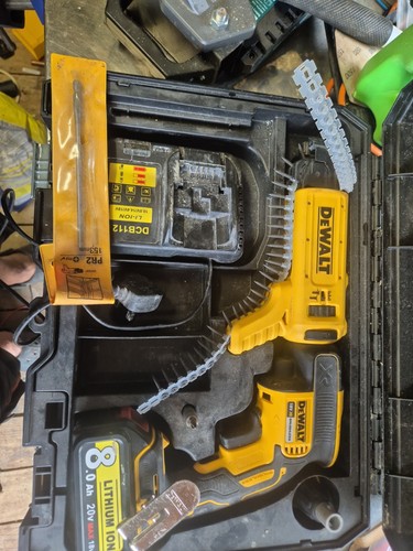 Dewalt collated screwgun - screwgun, 18v