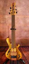 Chyla Basses 30'' scale 6 string semi-hollow fretless bass guitar 3.7kg
