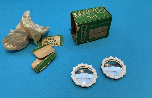Vintage dolls house barrett - dolls,