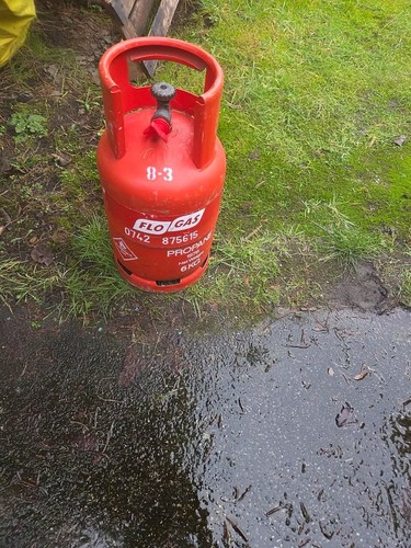 Flo gas cylinder bottle - gas,